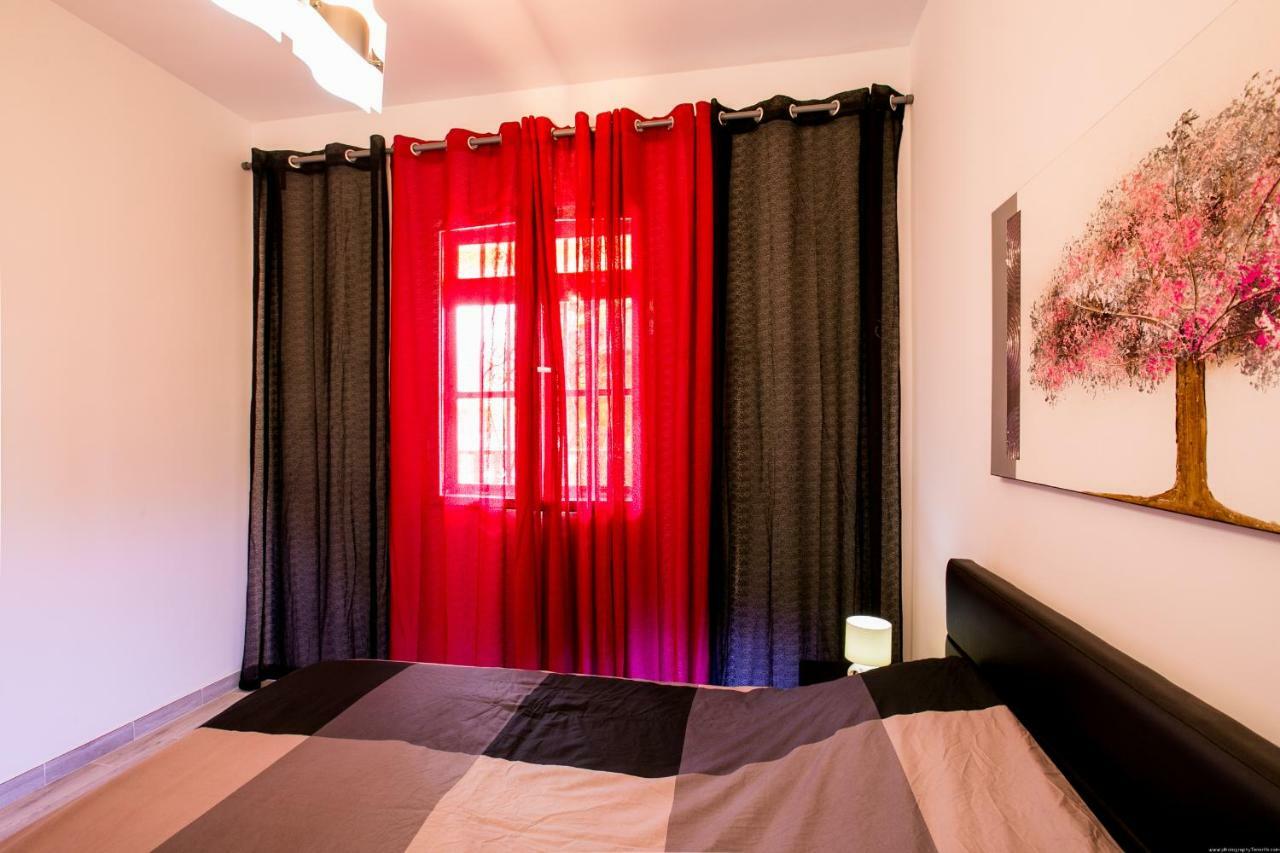 Spacious & Stylish Apartment Los Cristianos Los Cristianos  Zewnętrze zdjęcie