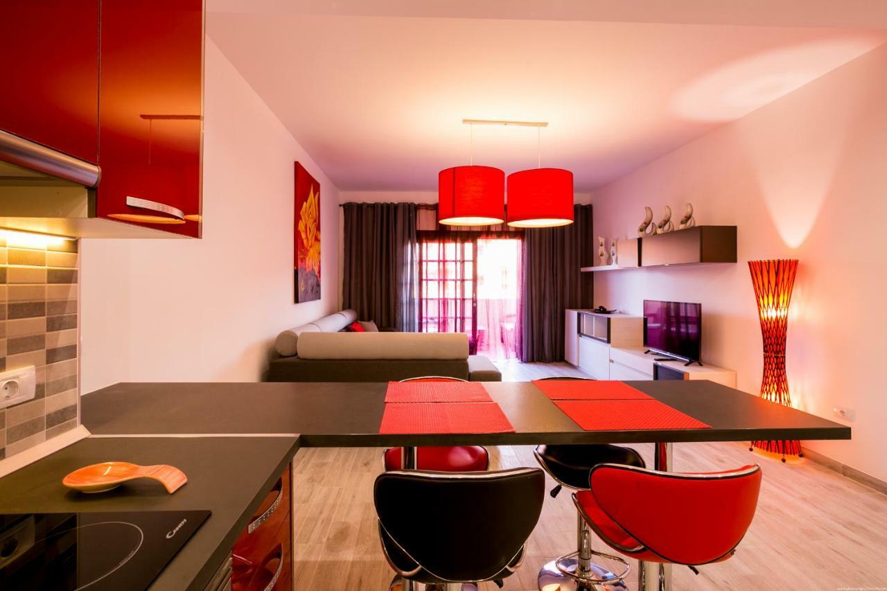 Spacious & Stylish Apartment Los Cristianos Los Cristianos  Zewnętrze zdjęcie